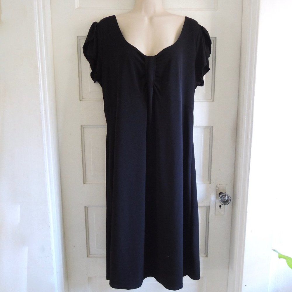Notations Woman Flowy Black Tulip Sleeve Shift Dress 1X